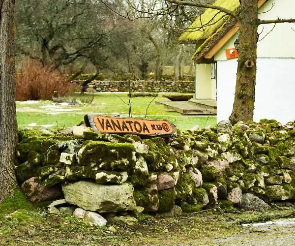 Vanatoa Taluhotell * Koguva
