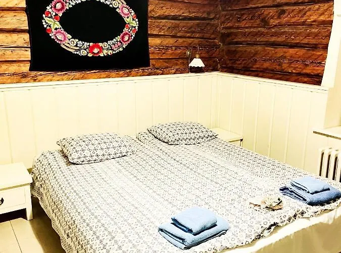 מלון Vanatoa Taluhotell *