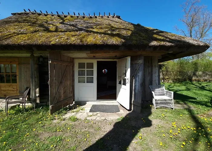 Vanatoa Taluhotell * Koguva