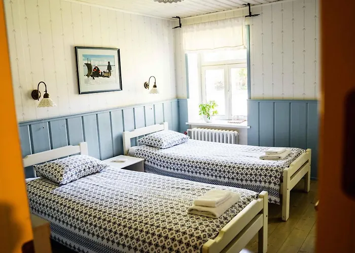 Vanatoa Taluhotell מלון