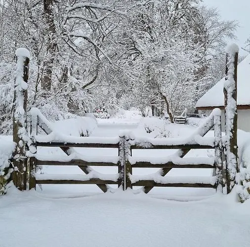 Vanatoa Taluhotell *