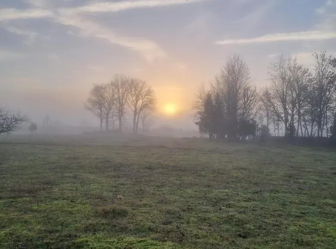 מלון Vanatoa Taluhotell Koguva